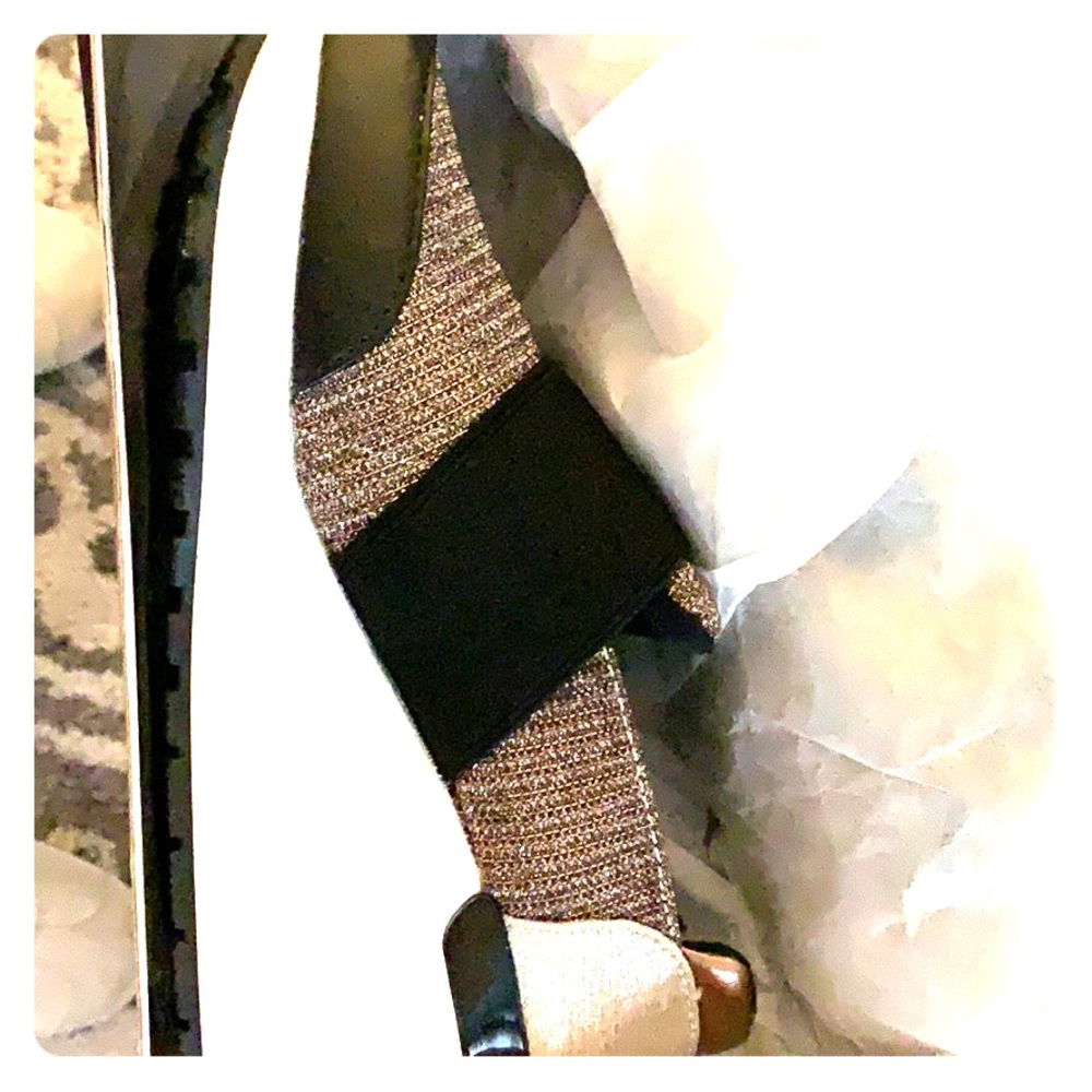 M K Glamor sporty multi-metallic /hidden wedge